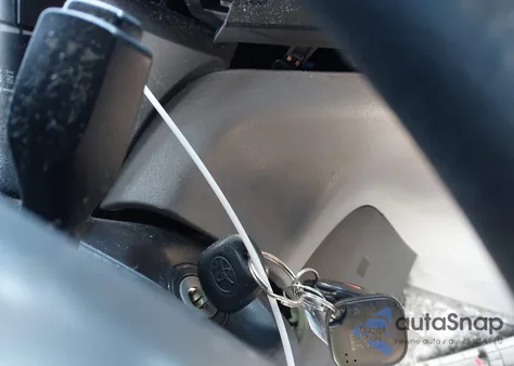 2015 Toyota Sienna Le 8 Passenger из США, поврежденный, VIN 5TDKK3DCXFS675224